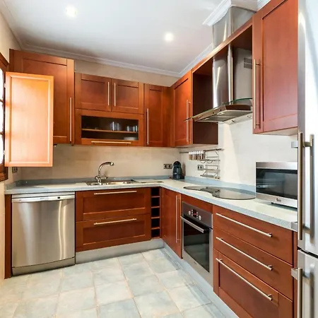 Conde Collection Gran Poder Apartment *