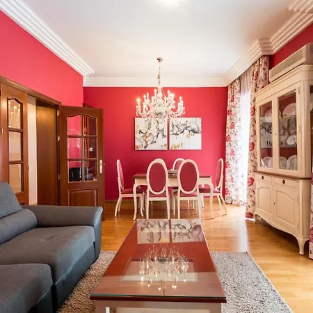 Conde Collection Gran Poder Apartment